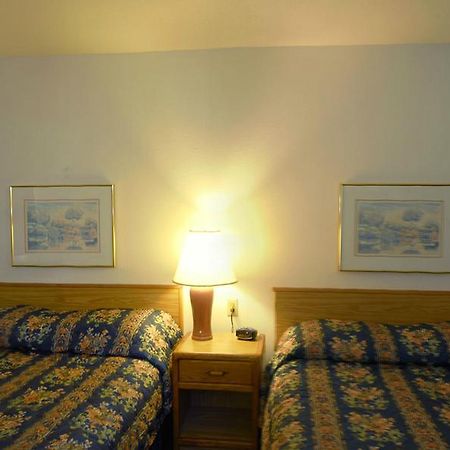Rodeway Inn Brainerd Buitenkant foto
